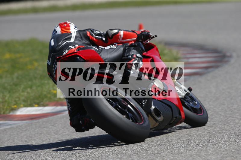 /37 08.07.2024 Plüss Moto Sport ADR/Freies Fahren/backside